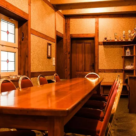 Otel Hotel-restaurant Gasthof Peters Anno 1650 2*