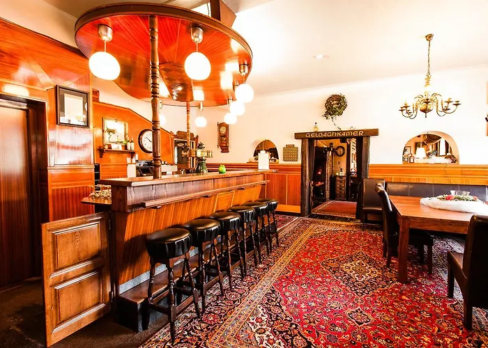 호텔 Hotel-restaurant Gasthof Peters Anno 1650 2*